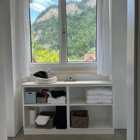 Ruhig Trotz Stadtzentrum Mit Parkplatz Auf Privatgrundstueck 公寓 *